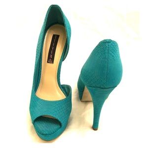 Steven by Steve Madden Amplifyd Pumps